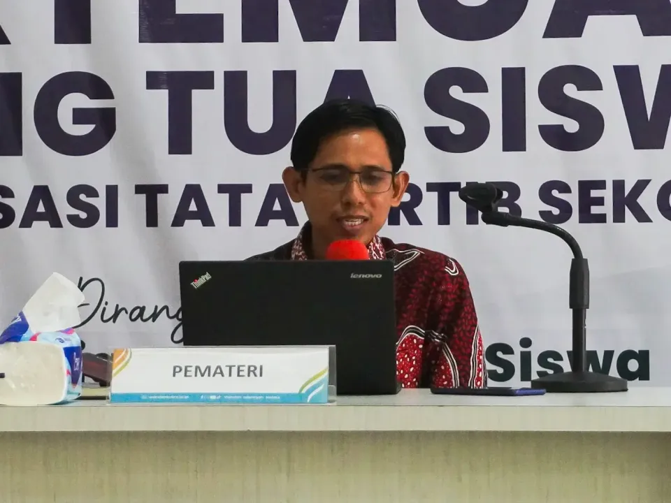 Gambar dalam tulisan