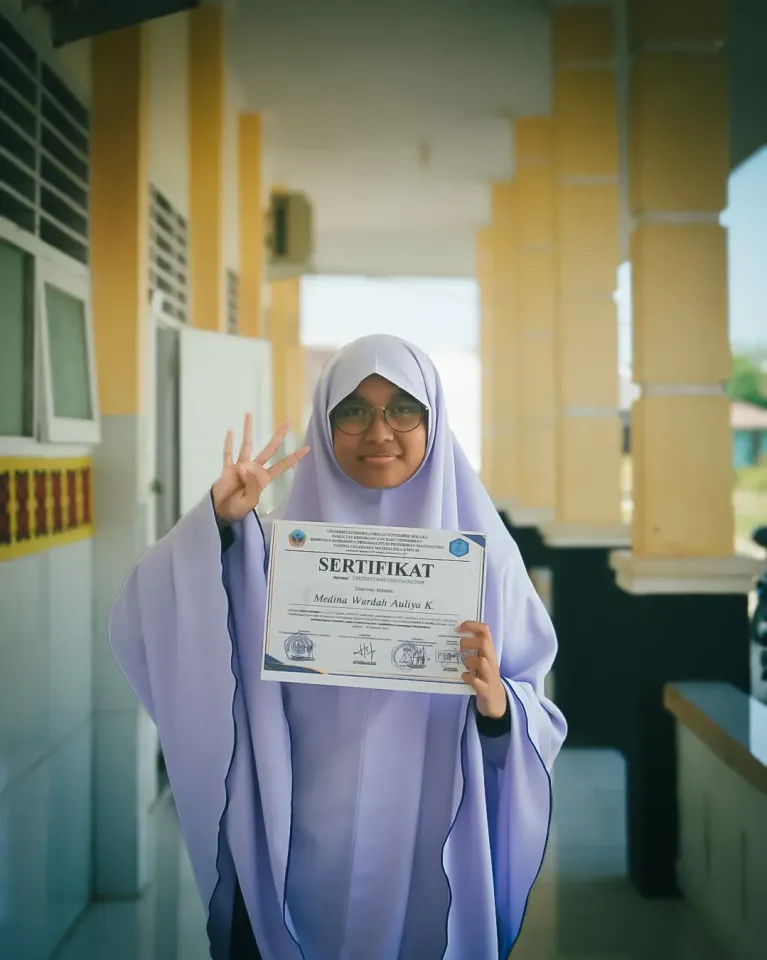 Foto pendukung artikel prestasi SMP IT Wihdatul Ummah Kolaka.